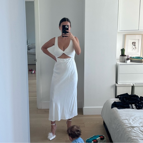 Petal and pup white twist front dress. - Picture 3 of 3